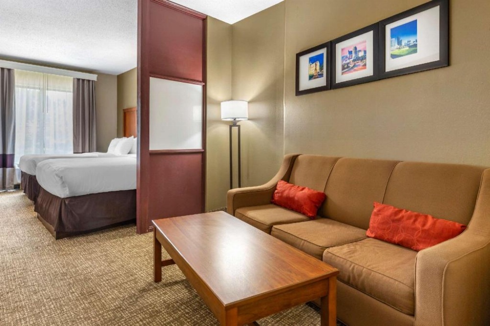 Comfort Suites Clayton - Garner Image 29